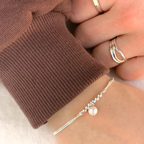 rannekoru hopeaa riipus hopea