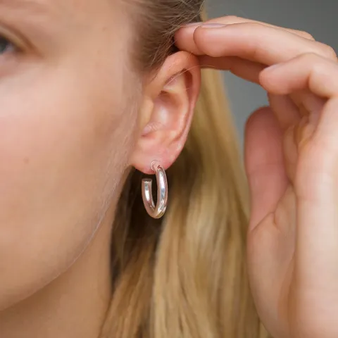 20 mm rengaskorvakorut  hopea