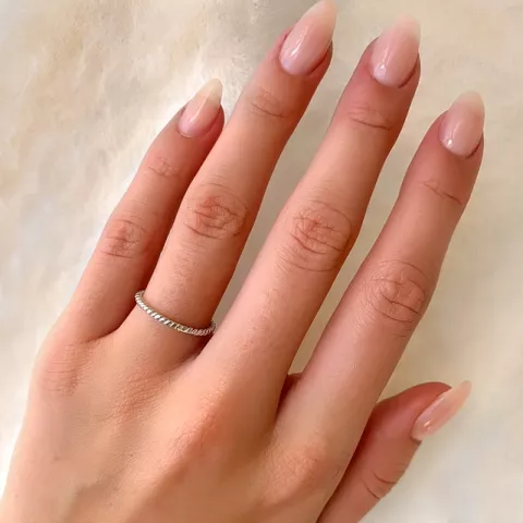 Edullisia Simple Rings sormus hopeaa