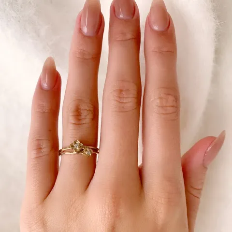 kukka sormus 9 karaatin kultaa