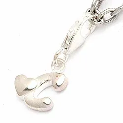 C-kirjain charm hopeaa