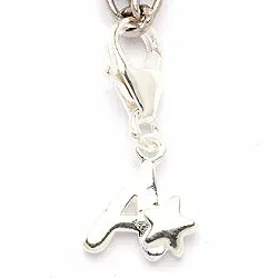 A-kirjain charm hopeaa