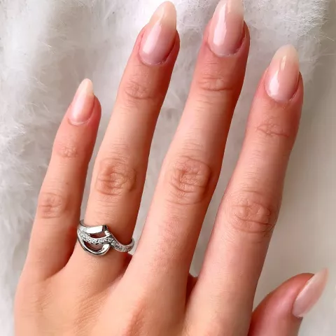 valkoinen zirkoni sormus hopeaa