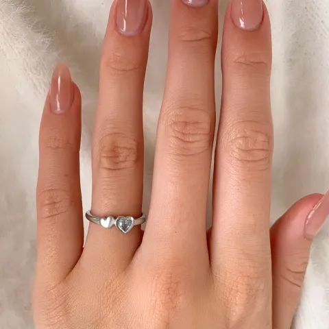 sydän sormus hopeaa