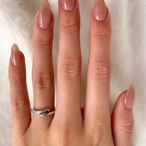 sininen sormus hopeaa