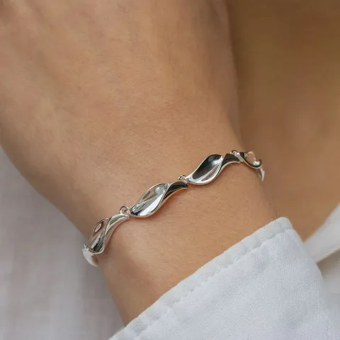 rannekoru hopeaa  x 6,0 mm