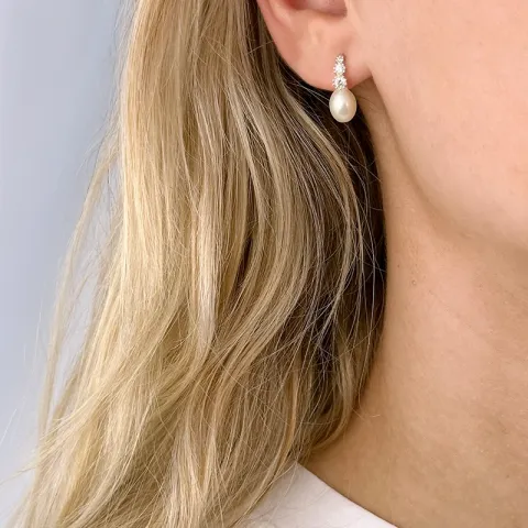 helmi korvarenkaat  hopea