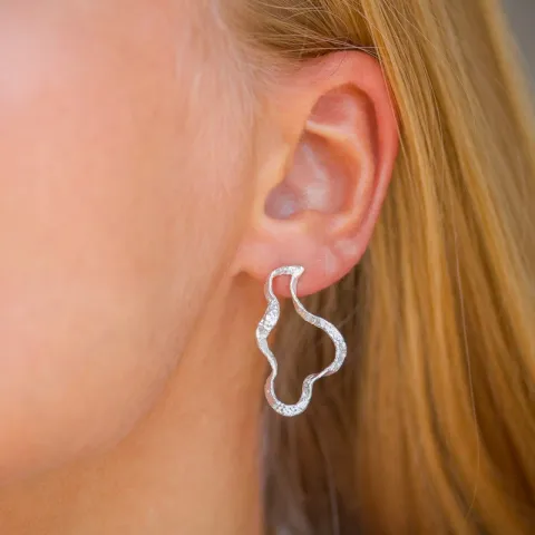 korvarenkaat  hopea - Lumé Etched