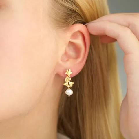 helmi korvarenkaat  kullattu messinki - Eliné