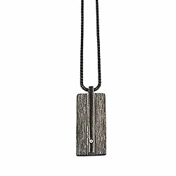 RebekkaRebekka Olivia necklace riipus jossa on ketju musta rodinoitu hopea valkoinen zirkoni
