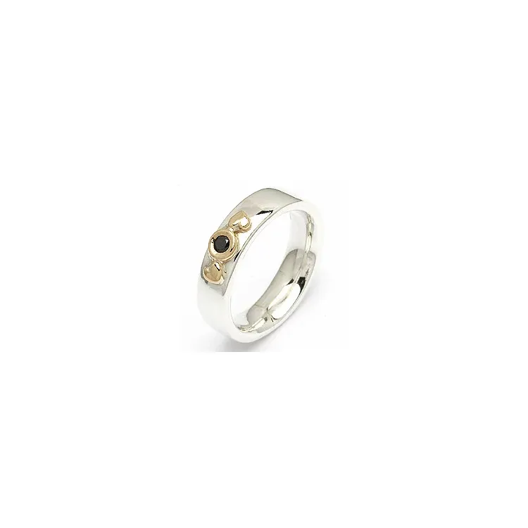 1 vihkisormus RS of Scandinavia hopea ja kulta 0,05 ct