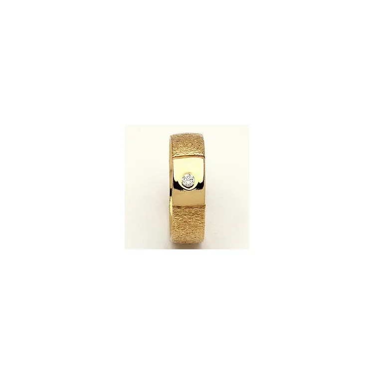 1 vihkisormus RS of Scandinavia 8 karaatin kultaa 0,03 ct