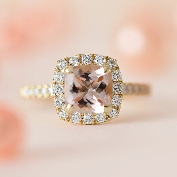 Morganite timanttisormus 14 karaatin kultaa 1,25 ct 0,44 ct