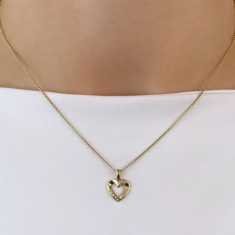 sydän timantti riipus 14 karaatti kultaa 0,03 ct