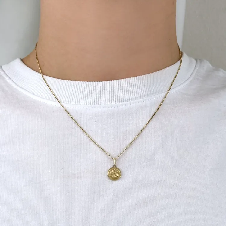 tähtikuvio vaaka riipus  9 karaatin kultaa - Gold Collection
