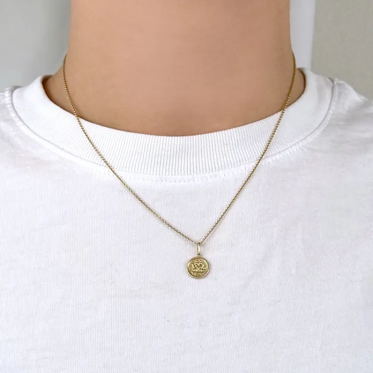 tähtikuvio kaksoset riipus  9 karaatin kultaa - Gold Collection