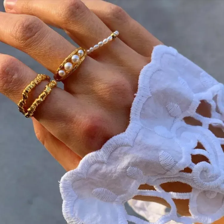 Hultquist Savannah sormus kullattua hopeaa