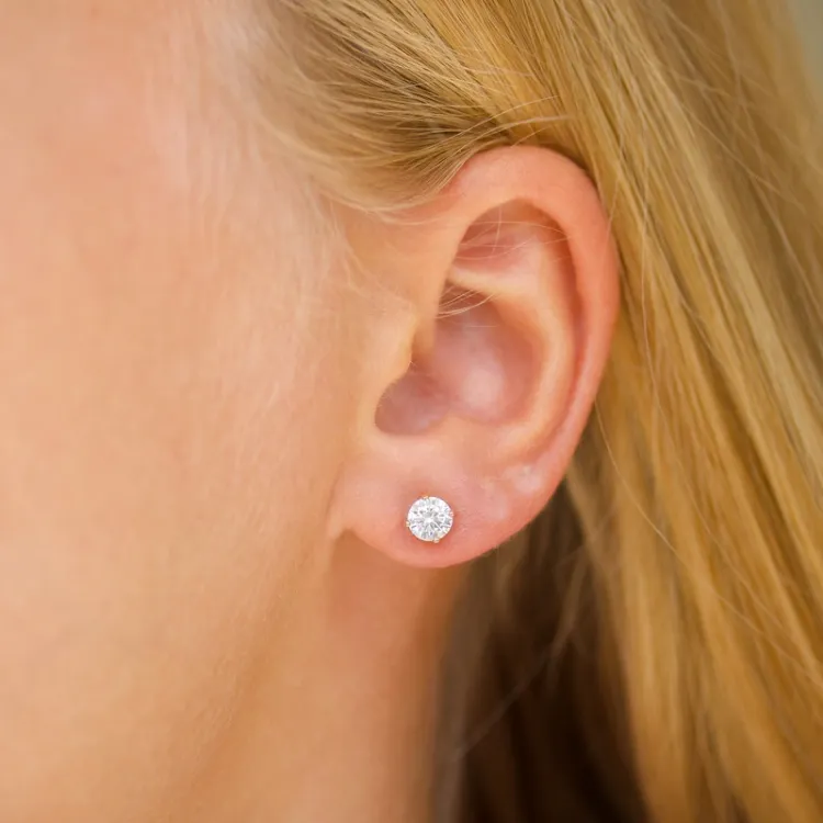 5 mm zirkoni nappikorvakorut 9 karaatin kultaa kanssa zirkoni - Gold Collection