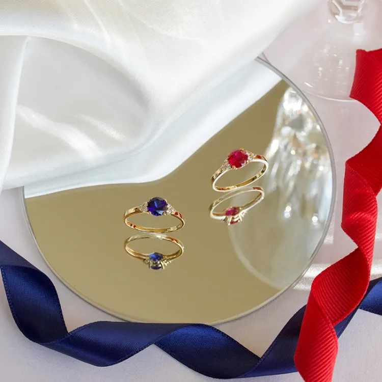 sininen synteettinen safiiri sormus 9 karaatin kultaa - Gold Collection
