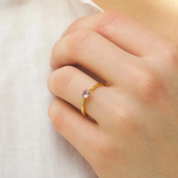 ametisti solitaire-sormus 9 karaatin kultaa - Gold Collection