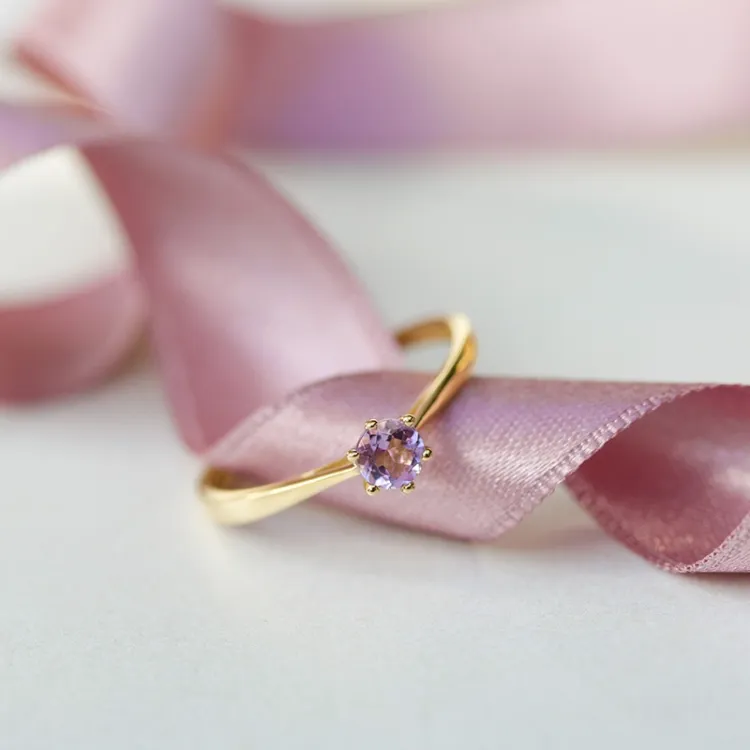 ametisti solitaire-sormus 9 karaatin kultaa - Gold Collection