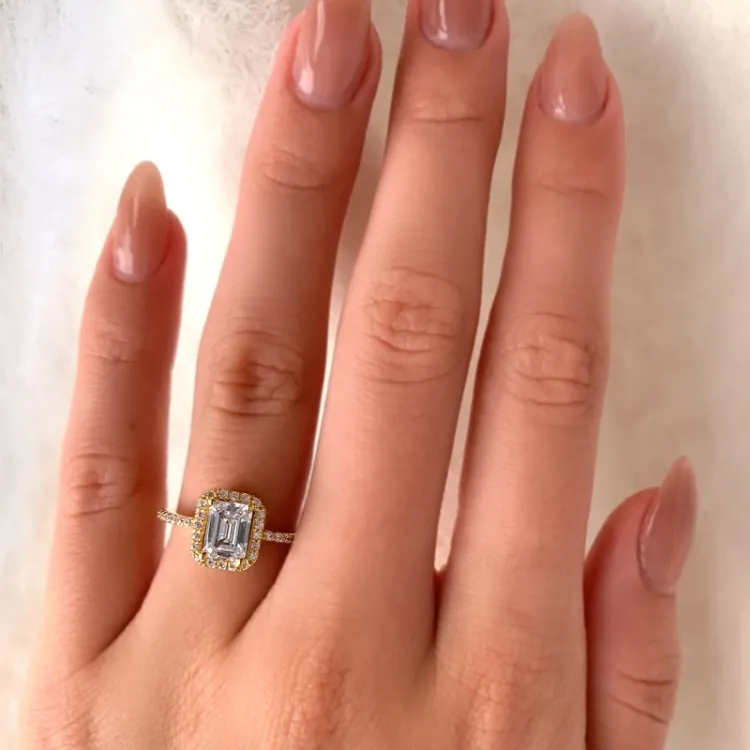 valkoinen zirkoni sormus 9 karaatin kultaa - Gold Collection
