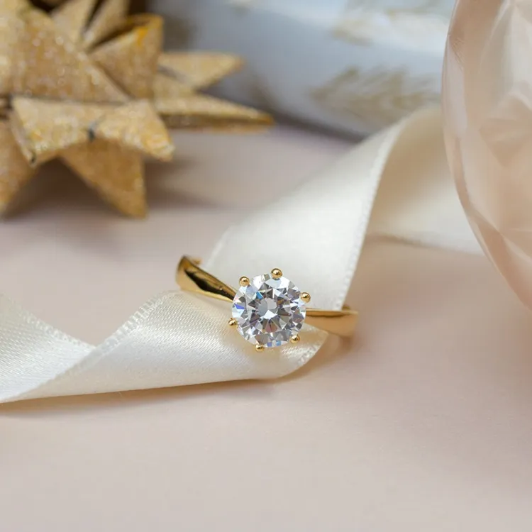 kultasormus solitaire-sormus 9 karaatin kultaa - Gold Collection