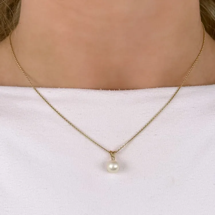 helmi riipus 14 karaatti kultaa 0,02 ct