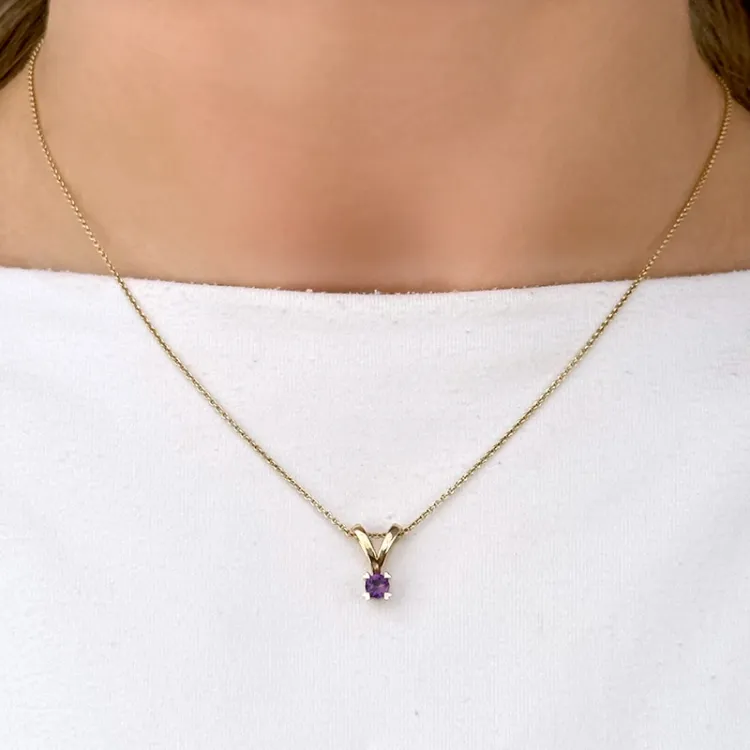 sydän lila ametisti riipus 14 karaatti kultaa 0,22 ct