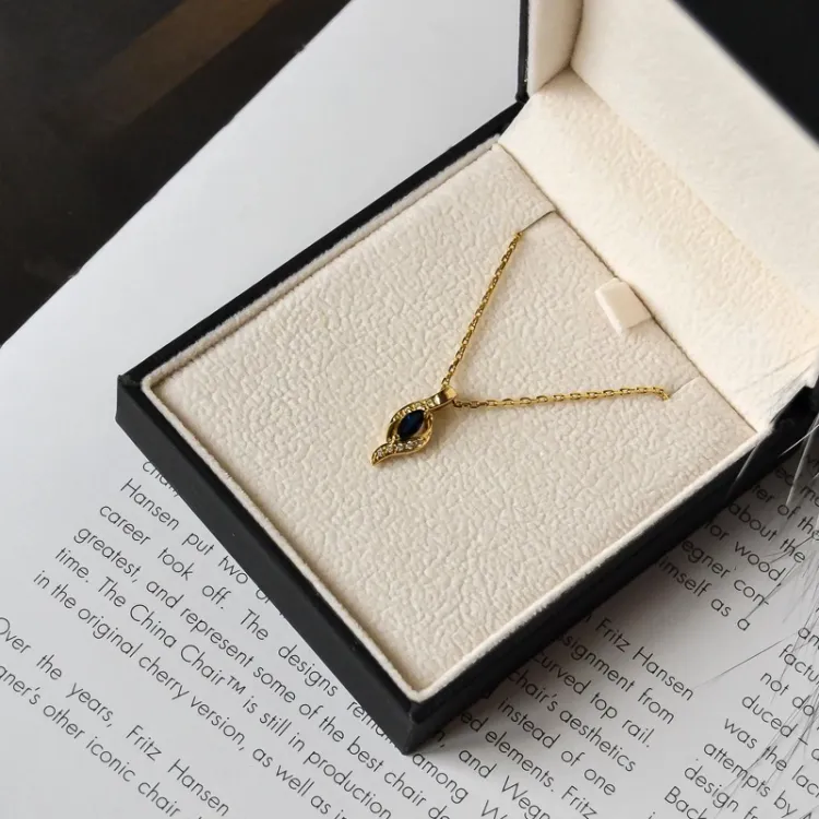safiiri timanttiriipus 14 karaatti kultaa 0,04 ct 0,34 ct