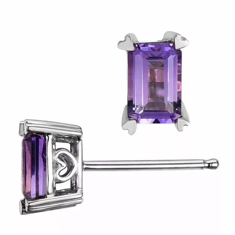 2 x 0,55 ct koru ametisti nappikorvakorut 14 karaatin valkokultaa kanssa ametisti