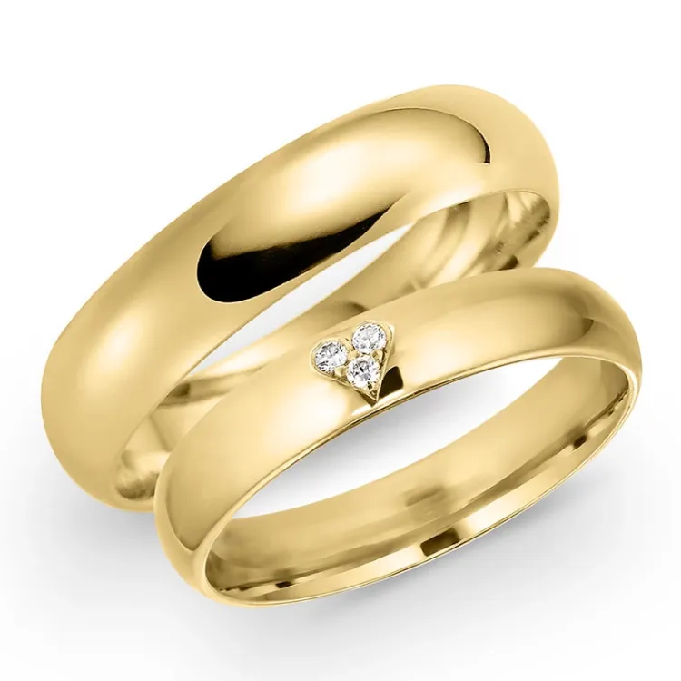 5 ja 4 mm vihkisormusta 9 karaatin kultaa 0,03 ct - setit