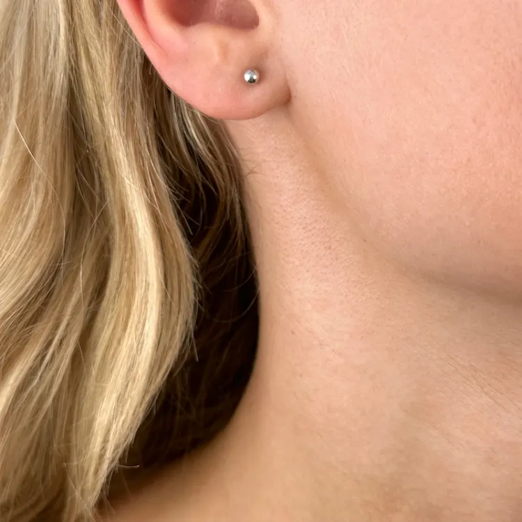 3 mm kuula korvarenkaat  hopeaa