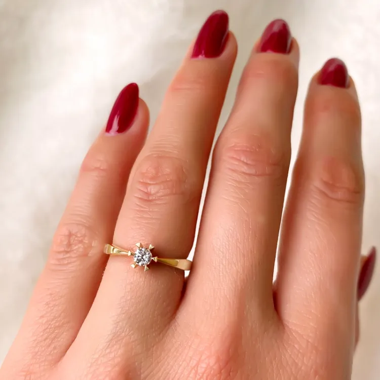 0,20 ct lab grown timantti solitaire-sormus 14 karaatin kultaa 0,20 ct