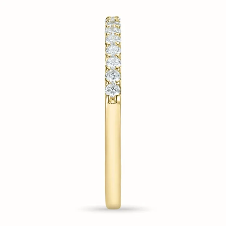 Timantti alianssisormus 14 karaatin kultaa 0,25 ct