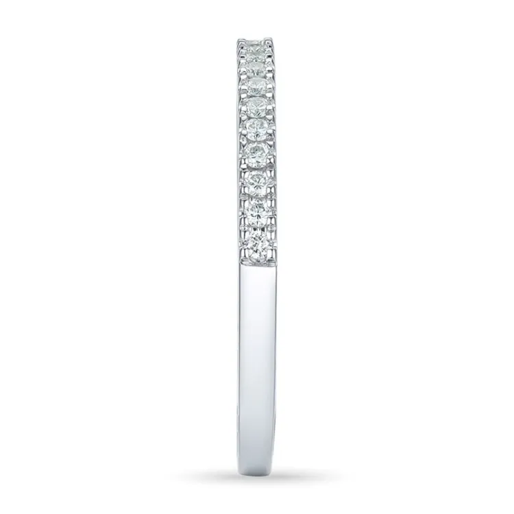 Timantti alianssisormus 14 karaatin valkokultaa 0,15 ct