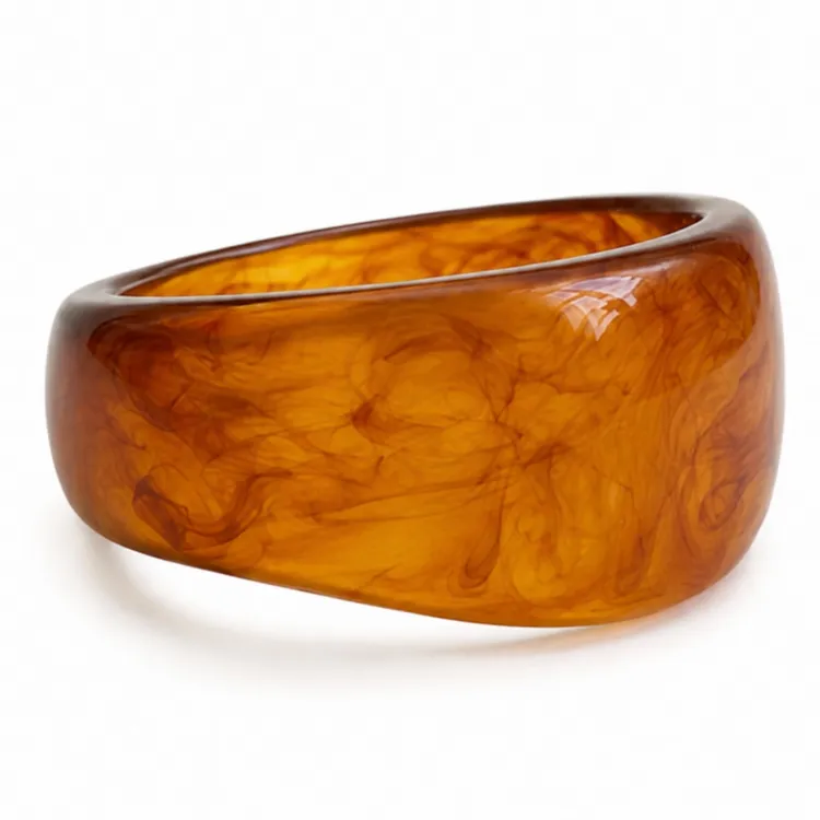 ruskea bangle hartsi - AURA