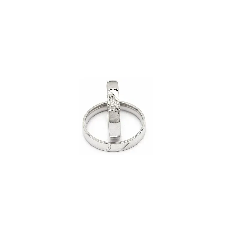 timantti vihkisormusta 14 karaatin valkokultaa 0,040 ct - setit