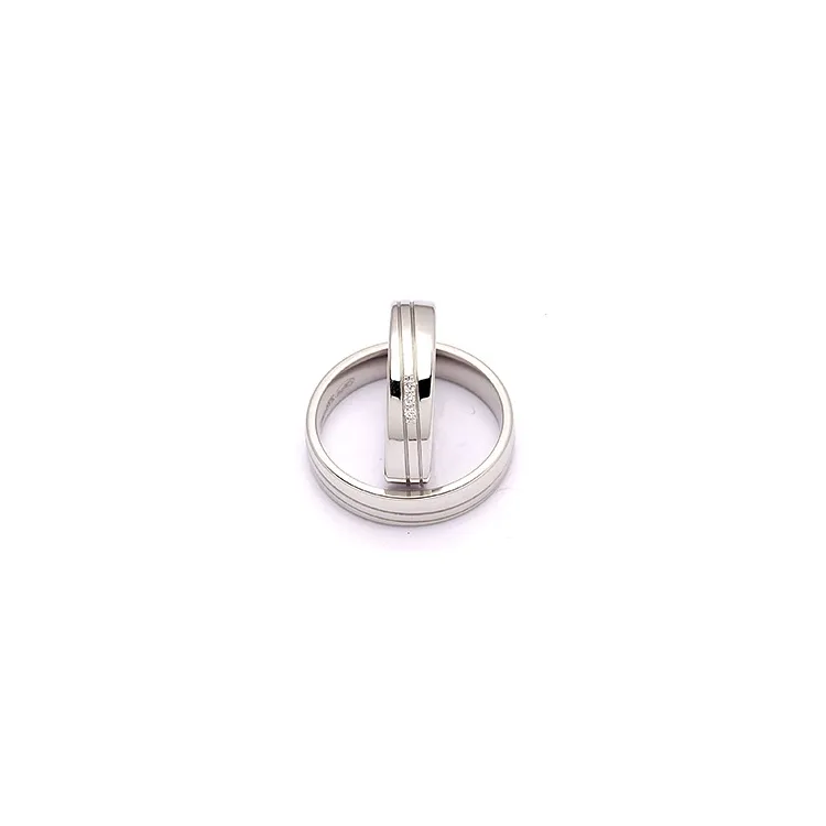 Vihkisormusta hopea 0,024 ct