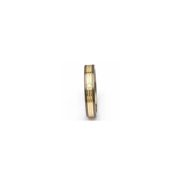 Vihkisormus titaani ja keltakulta 0,025 ct