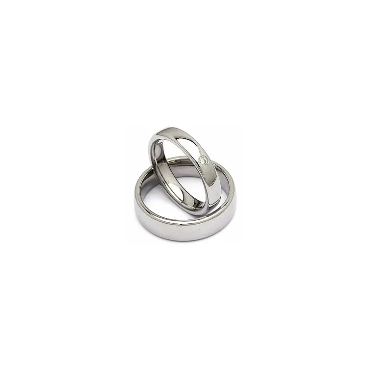 Vihkisormusta teräs 0,025 ct