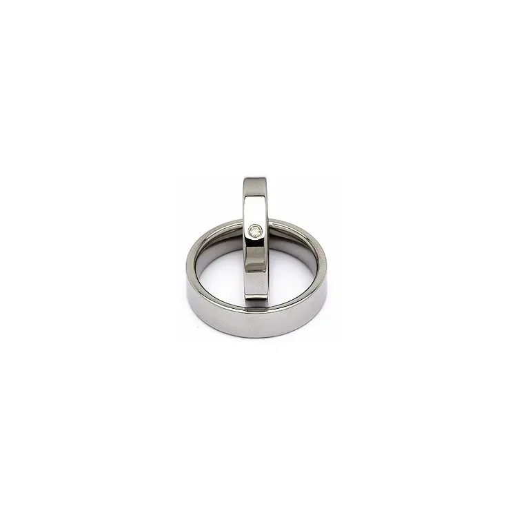 Vihkisormusta teräs 0,025 ct