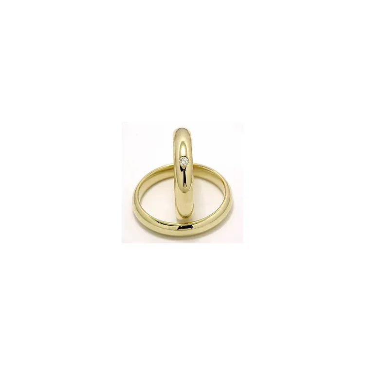 Vihkisormusta 9 karaatin kultaa 0,05 ct