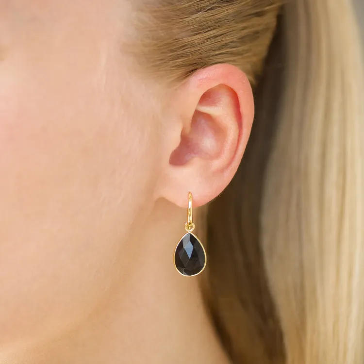 musta onyx korvarenkaat  kullattu messinki - Loom Stones