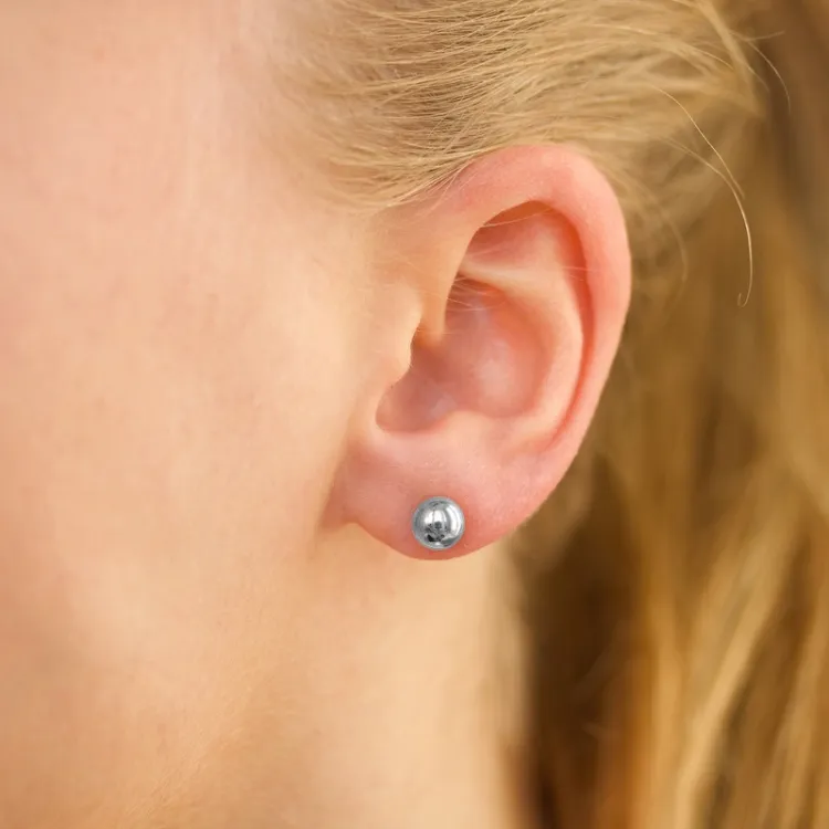 6 mm vedenkestävät nappikorvakorut  teräs - OCEANA