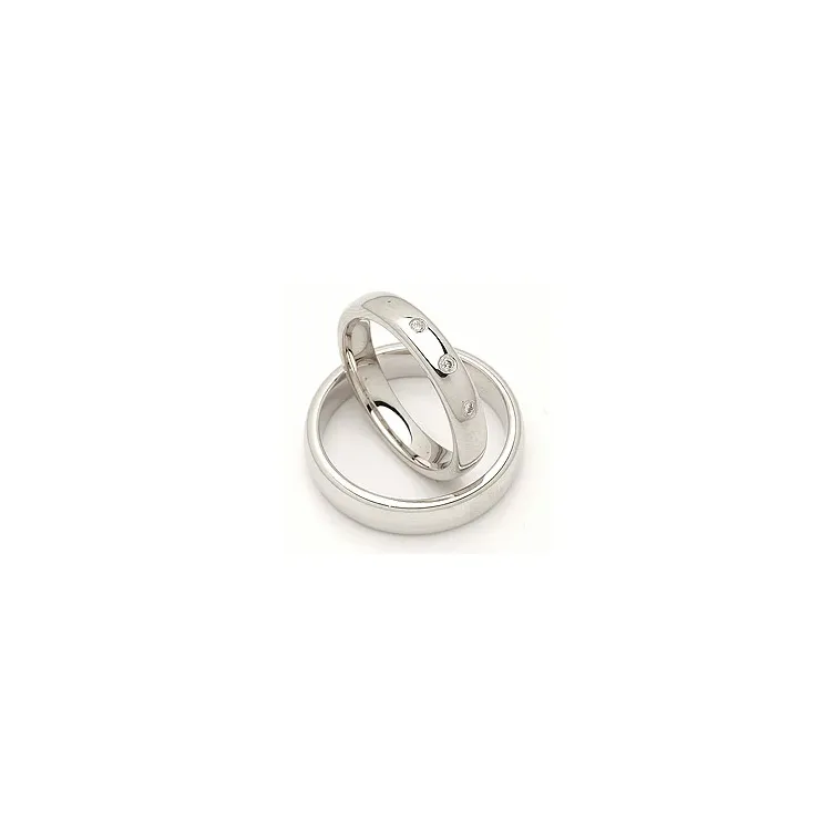 Vihkisormusta 14 karaatin valkokultaa 0,045 ct