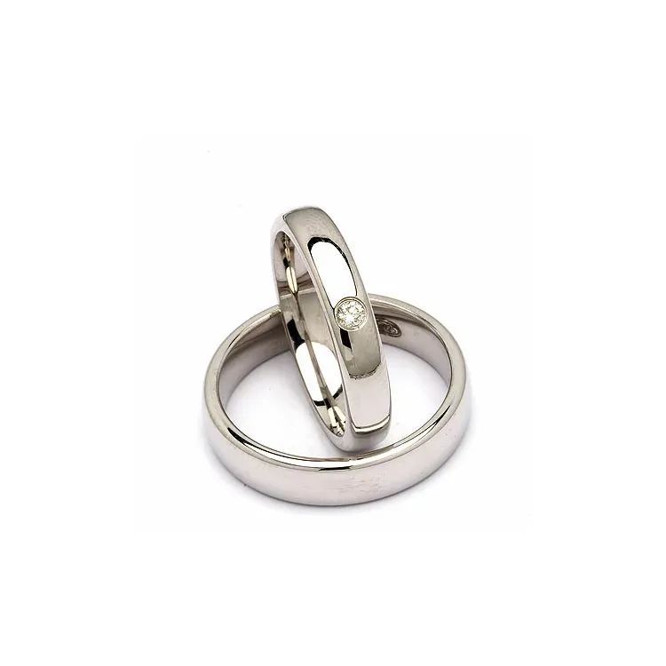 Vihkisormusta hopea 0,05 ct