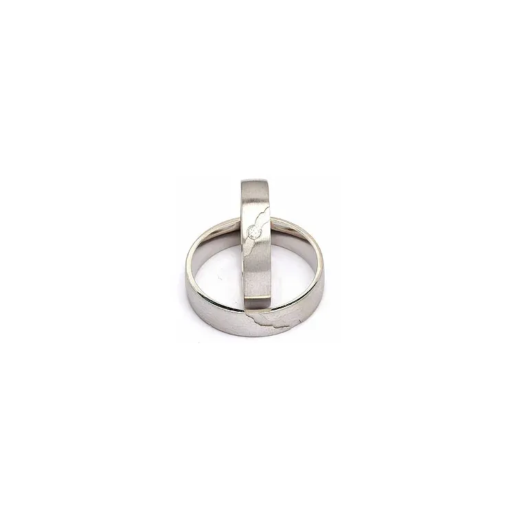 Vihkisormusta hopea 0,035 ct