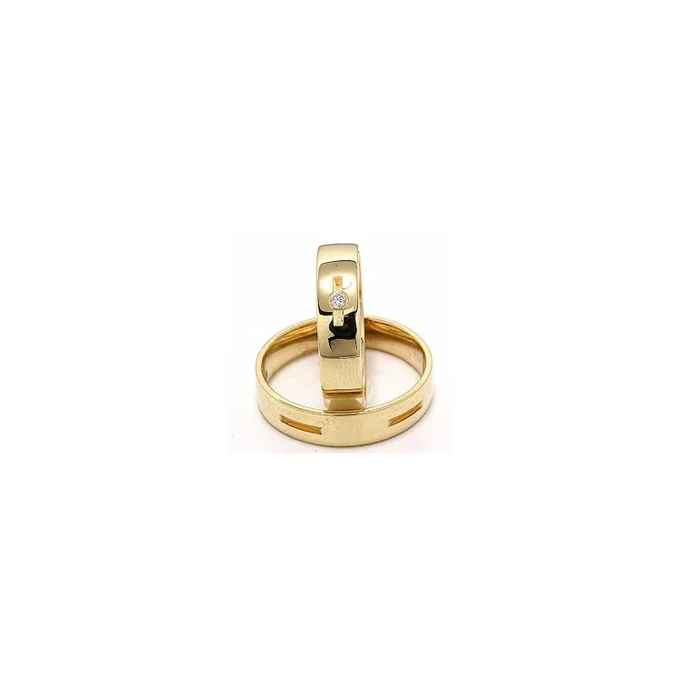 Vihkisormusta 14 karaatin kultaa 1 x 0,035 ct - setit