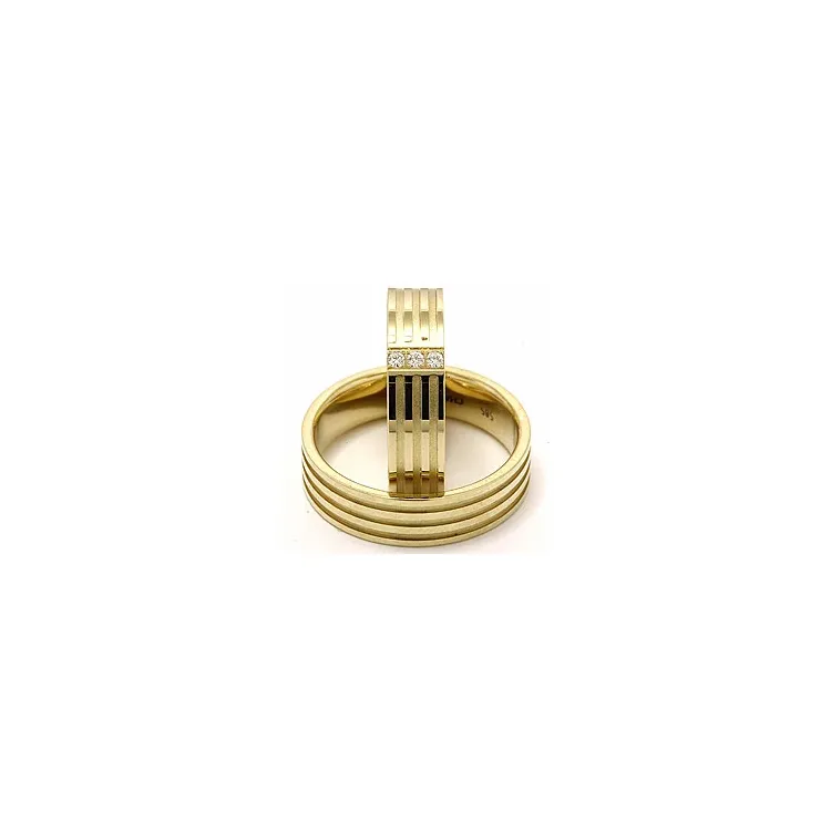 Vihkisormusta 14 karaatin kultaa 0,018 ct - setit